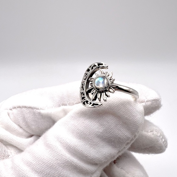 Genuine Rainbow Moonstone .825 Sterling Silver Filigree Crescent Moon & Sun Ring - Picture 8 of 17